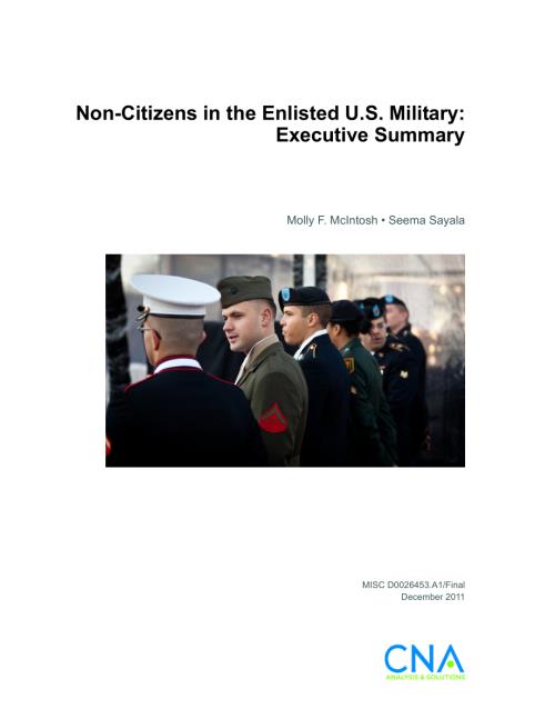 CNA_应征入伍的美国军队中的非公民：执行摘要.pdf